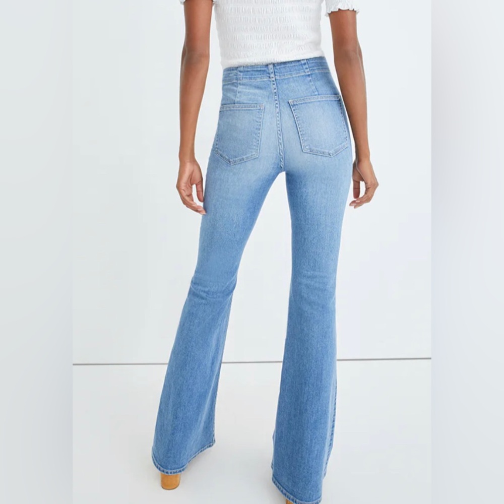 Veronica Beard Sheridan bell bottom Jean with sailor buttons NWT - Picture 2 of 13